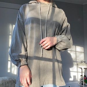 OVERSIZED GREENISH GRAY SWEATSHIRT